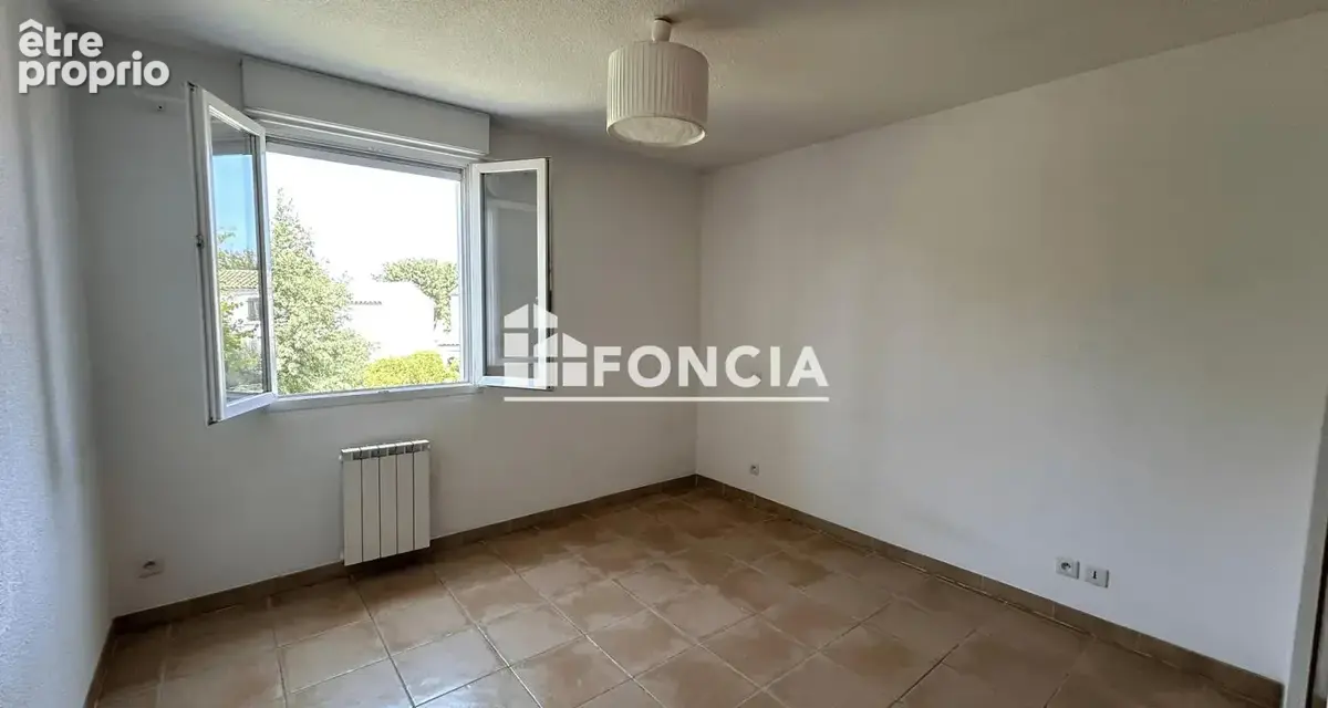 Uzès – Spacieux T5 de 104 m² avec 4 chambres, terrasse sud et prestations haut de gamme - photo 5