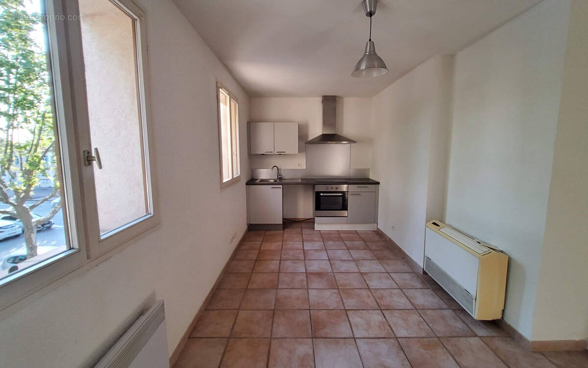 Appartement à CUERS