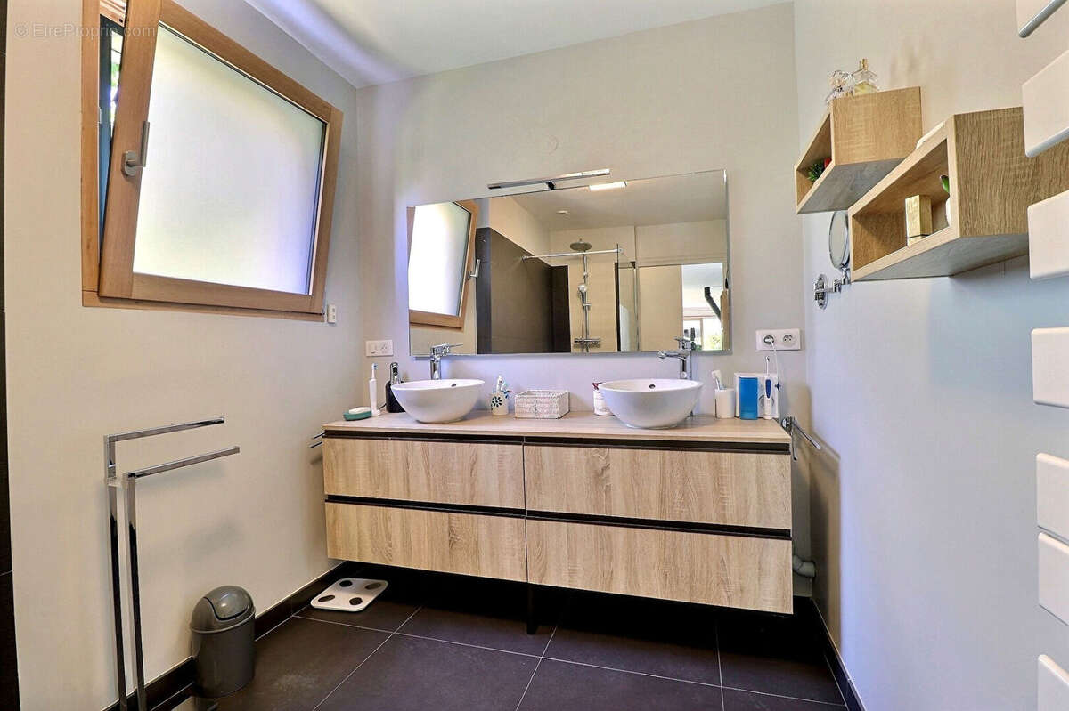 Maison à MAREIL-MARLY