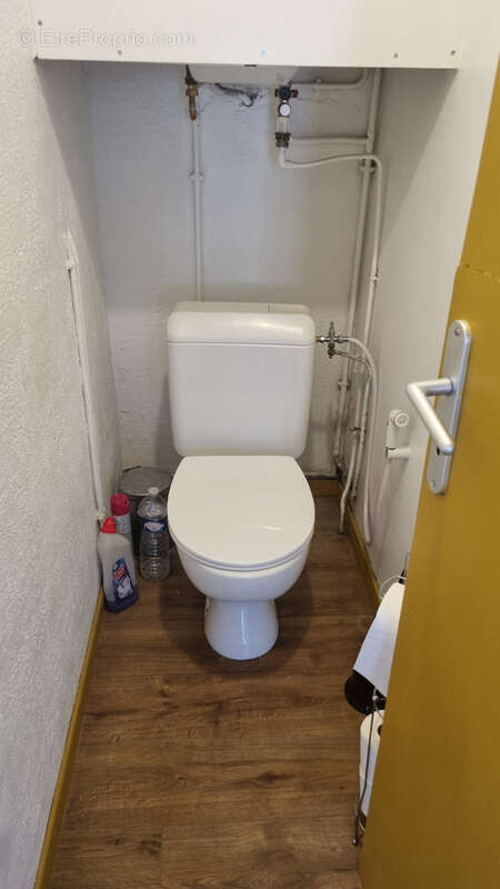 Appartement à LAMALOU-LES-BAINS