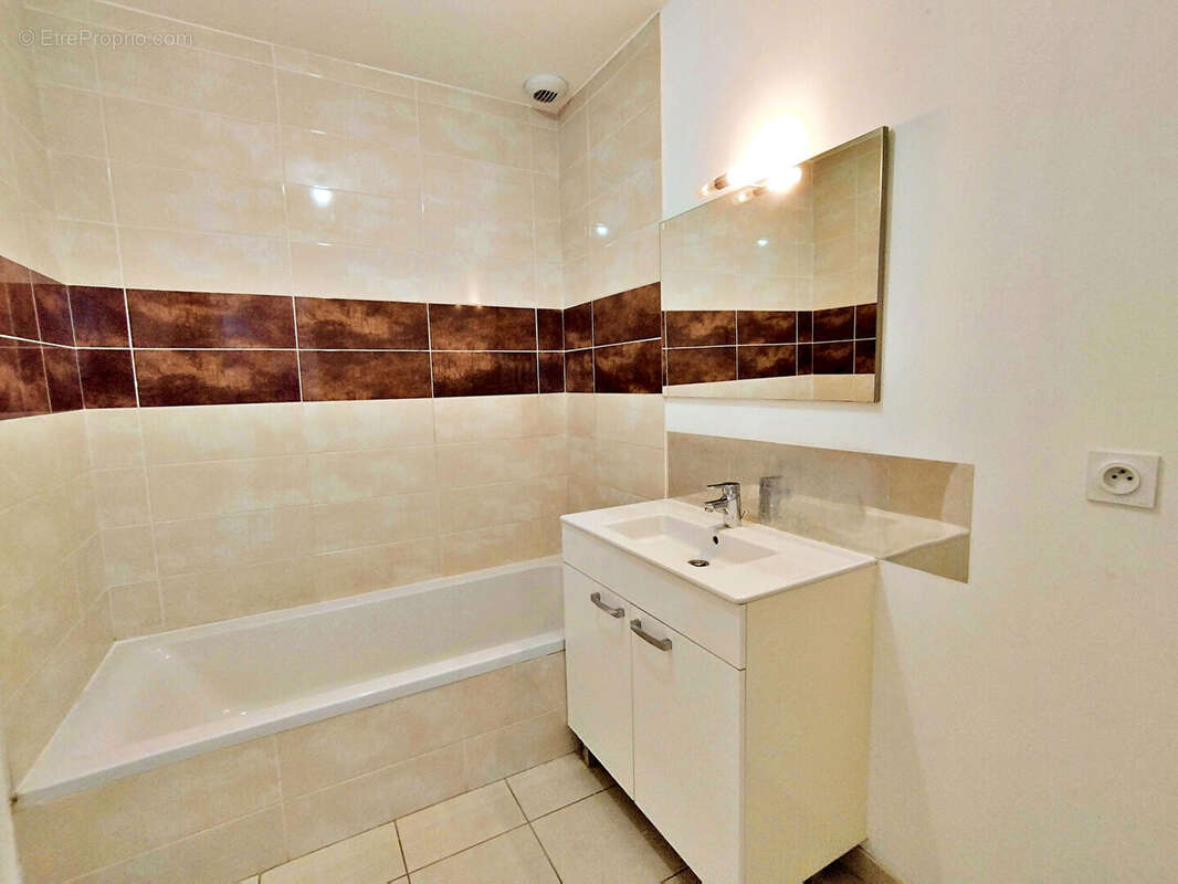 Maison à MONTASTRUC-LA-CONSEILLERE