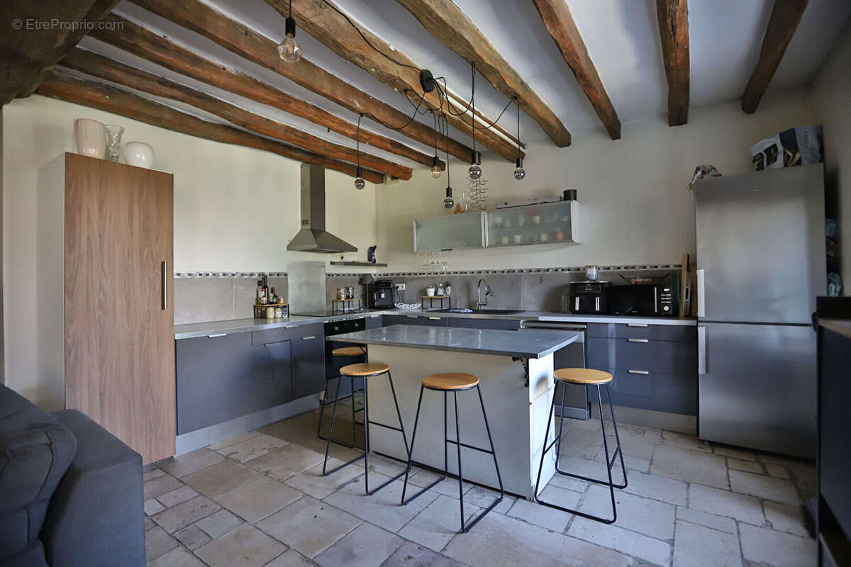 Maison à BAZAINVILLE