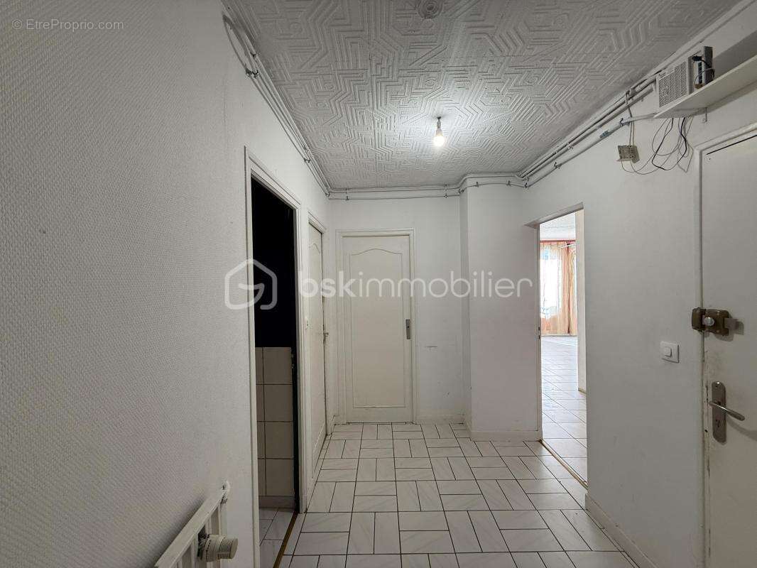 Appartement de 97 m² – Avenue de la Libération - photo 7