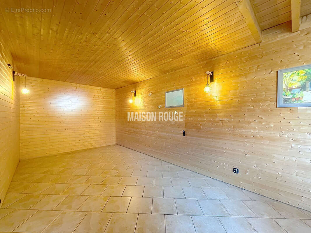 Maison à MINIAC-MORVAN
