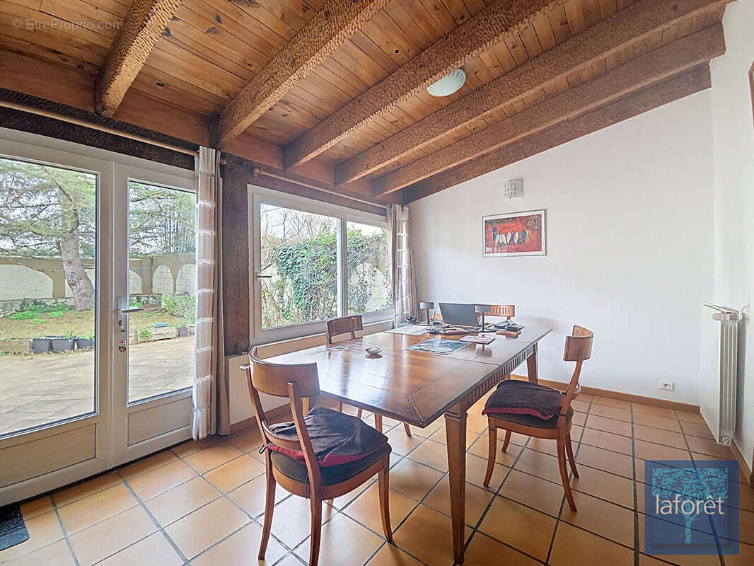 Maison à PESSAC