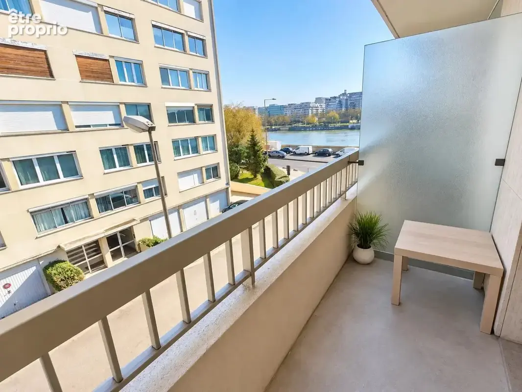 Courbevoie Bécon  Calme, balcon et emplacement recherché - photo 4