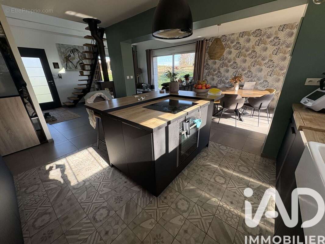 Photo 7 - Maison à ESVRES