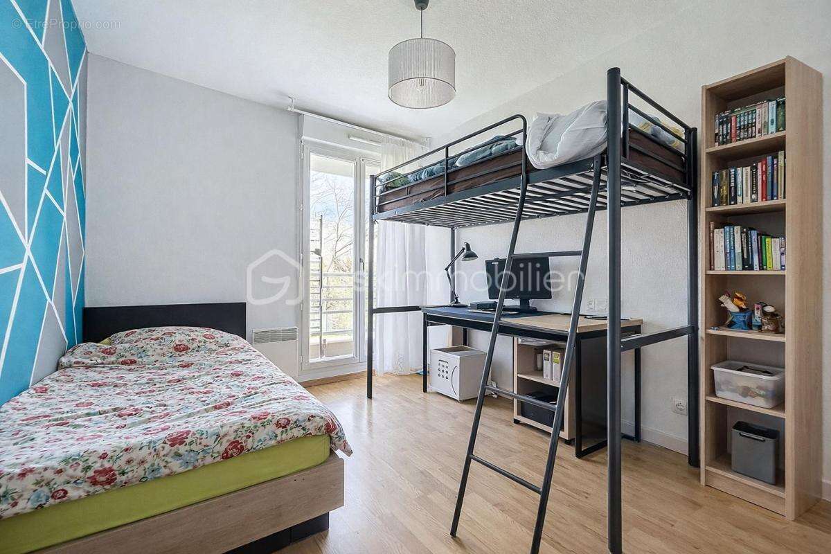 Appartement à CARBON-BLANC
