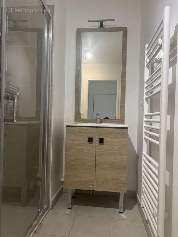 Appartement à MONT-SAINT-AIGNAN