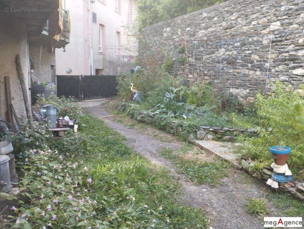 Maison à SAINT-ETIENNE-VALLEE-FRANCAISE