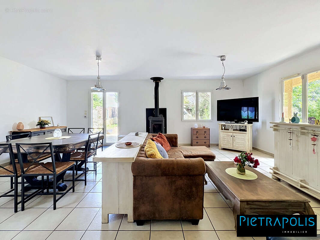 Maison 5 pièces 100 m² à vendre à Saint-Romain-En-Gal (69560) - photo 3