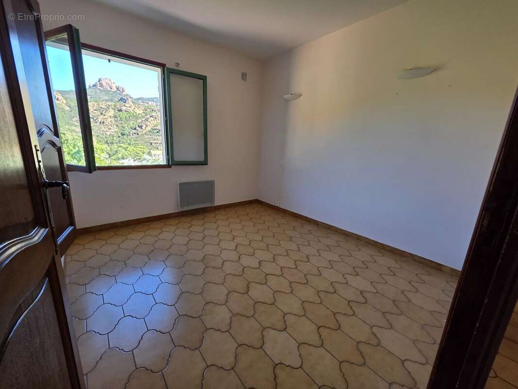 Maison à SAINT-RAPHAEL