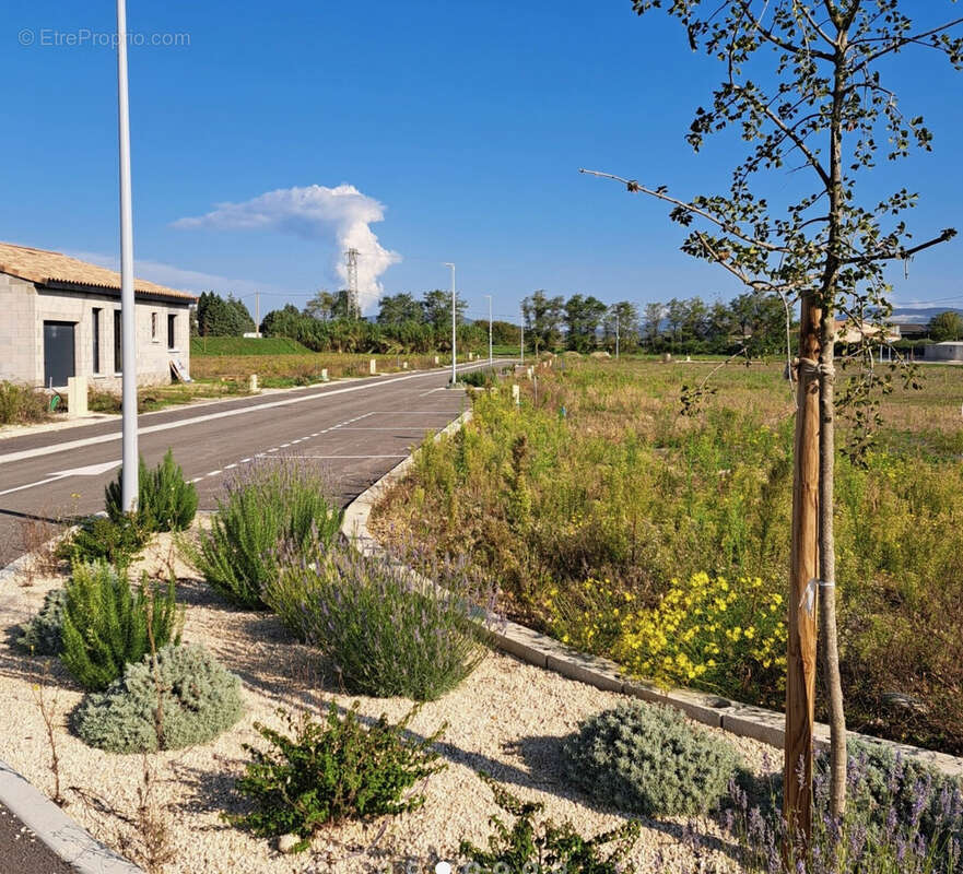 Terrain à PIERRELATTE