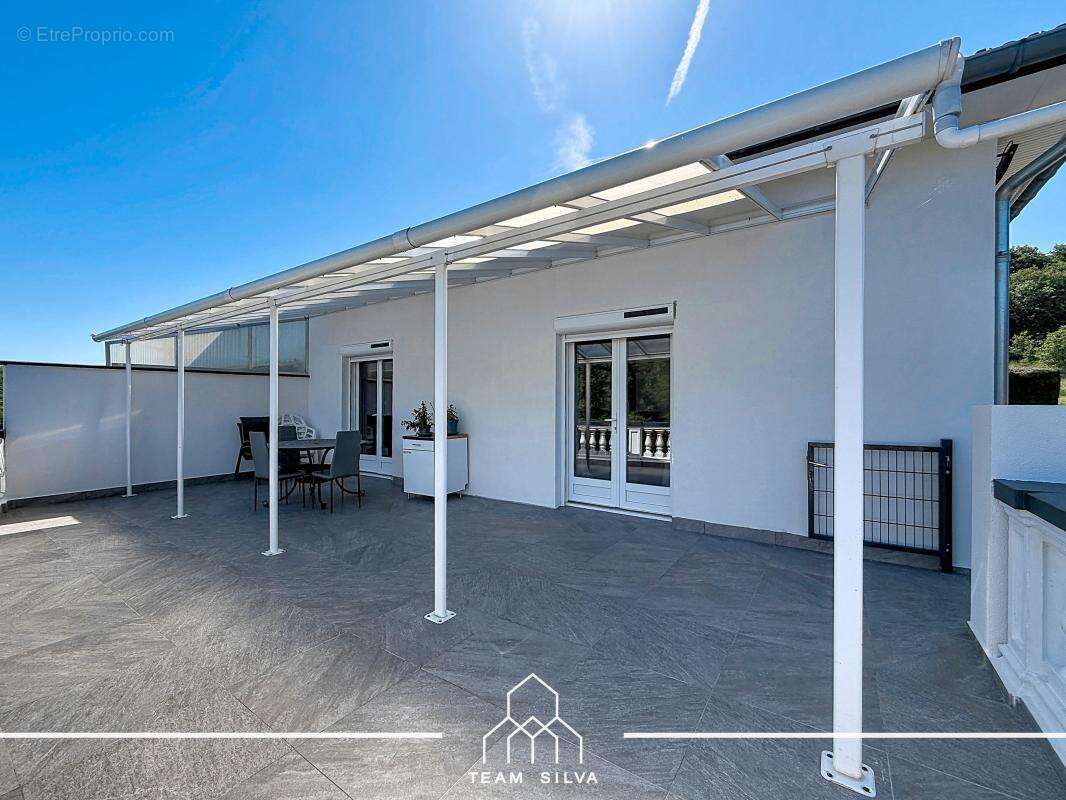Maison 125 m² à Ternay  - photo 19