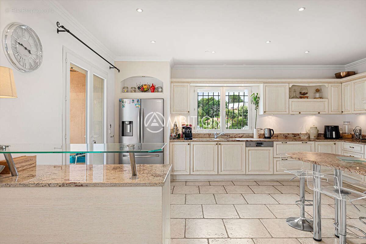 Maison à MOUANS-SARTOUX