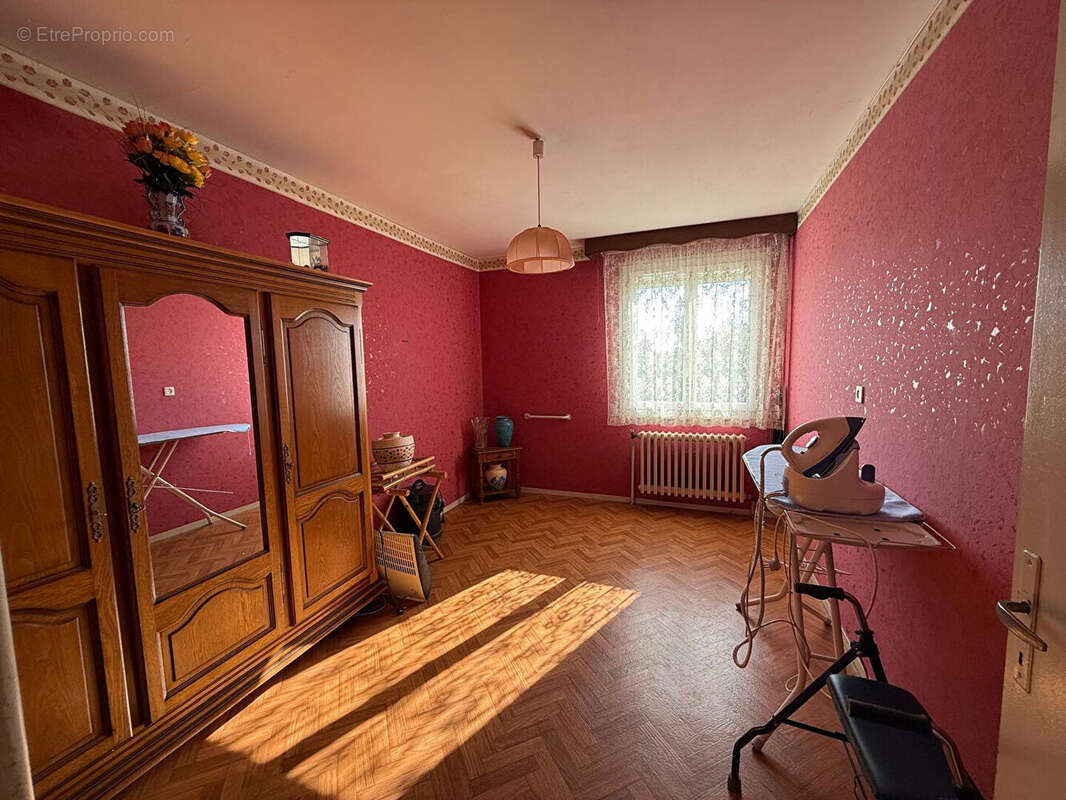 Maison à CONDE-EN-BRIE