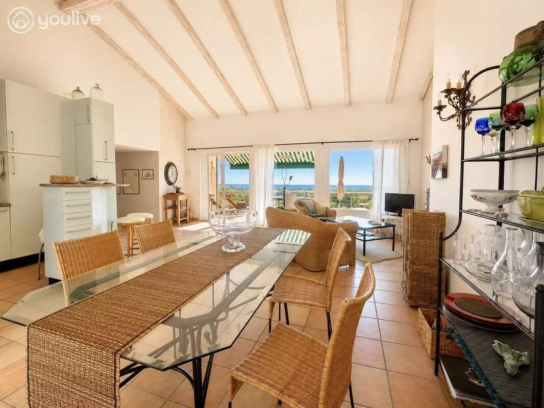 Villa T5 avec sa vue mer et son jardin arboré - photo 7