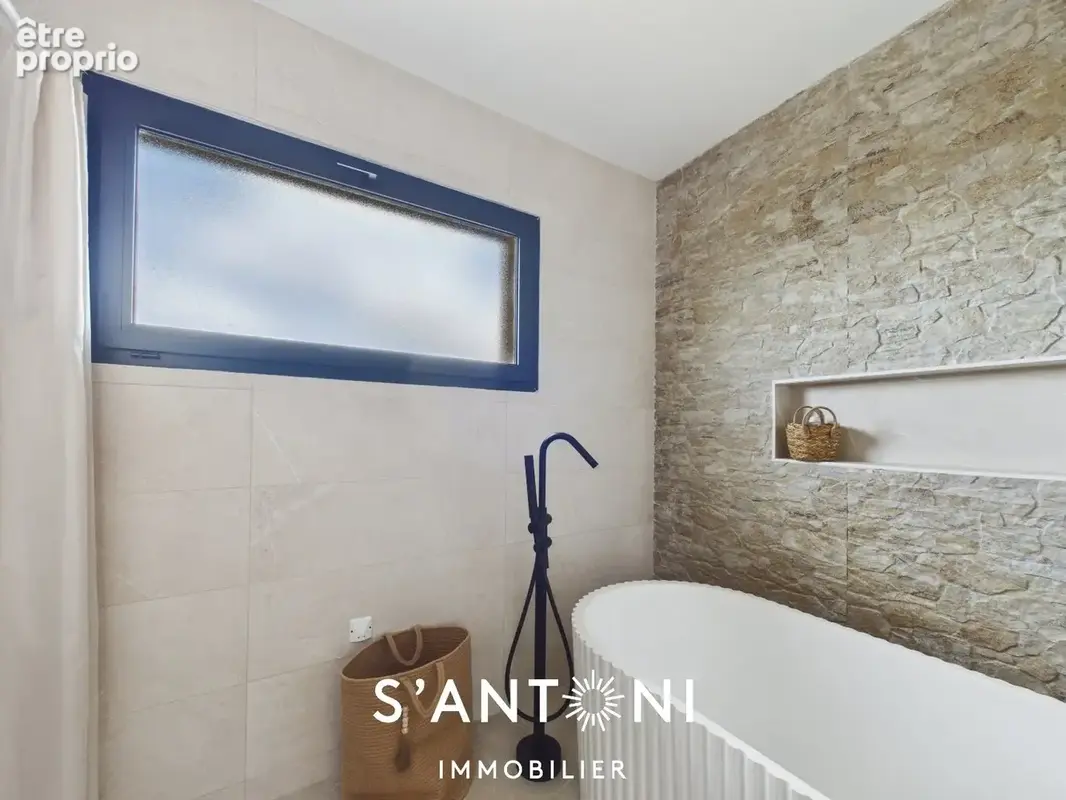SERVIAN  Villa d'exception contemporaine avec piscine et prestations de prestige - photo 17