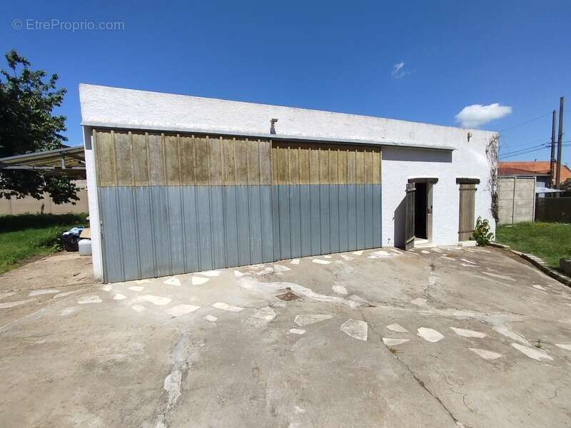 Maison à SANDARVILLE