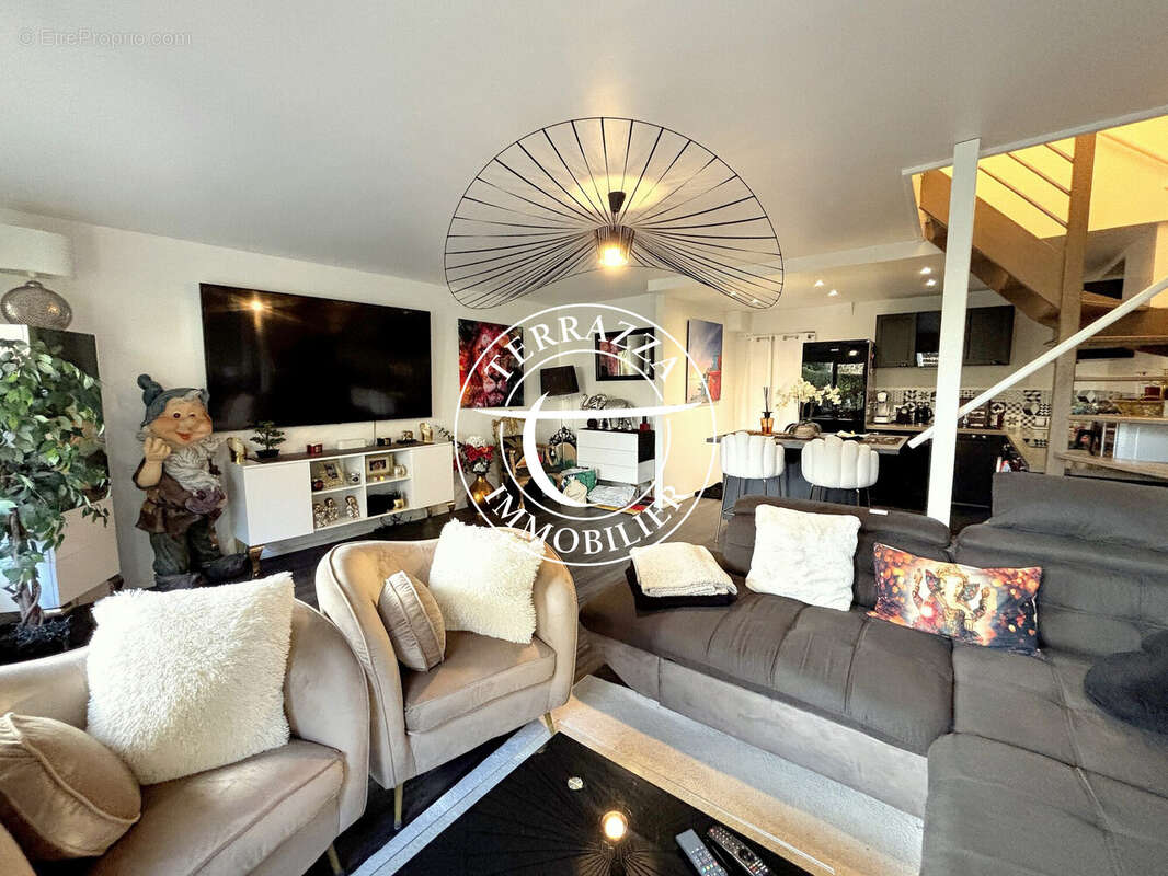 Appartement à NOISY-LE-ROI