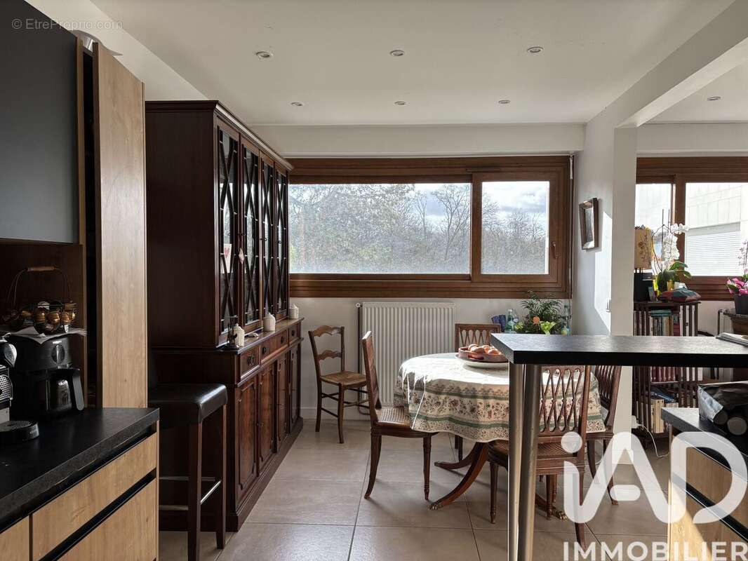 Photo 6 - Appartement à POISSY