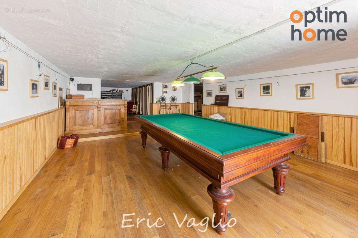 Bouc Bel Air (Aix à 10 mn) - Vente Belle Villa T5 de 269 M2, sur un terrain clos et arboré de 1257 M2 avec piscine, proche IBS,  - photo 12