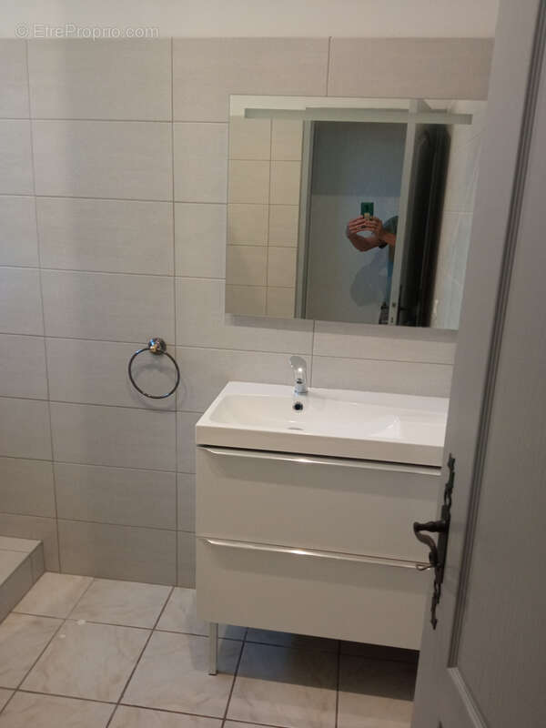 Autre à SAINT-GILLES