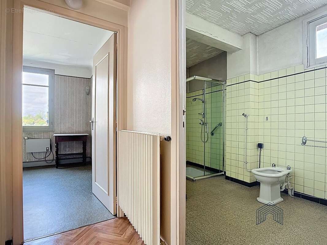 Maison à SAINT-SULPICE