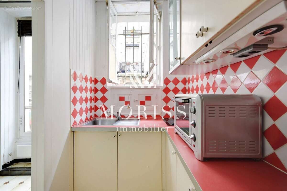Appartement à PARIS-2E