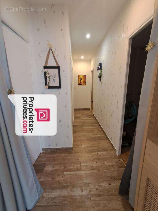 Maison contemporaine  tres recente 98 m2 3 chambres intra muros fontenay le comte - photo 12