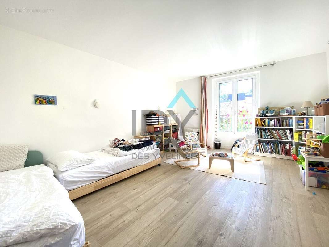 Maison à MAREIL-MARLY