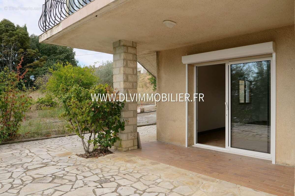 Salle de jeux de 25 m2