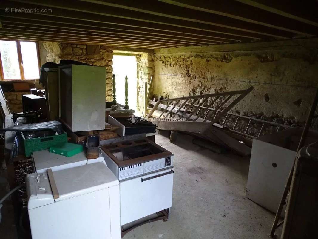 Maison à CHAMPSECRET