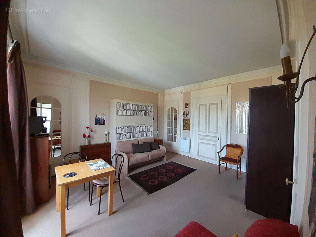 Appartement à AIX-LES-BAINS