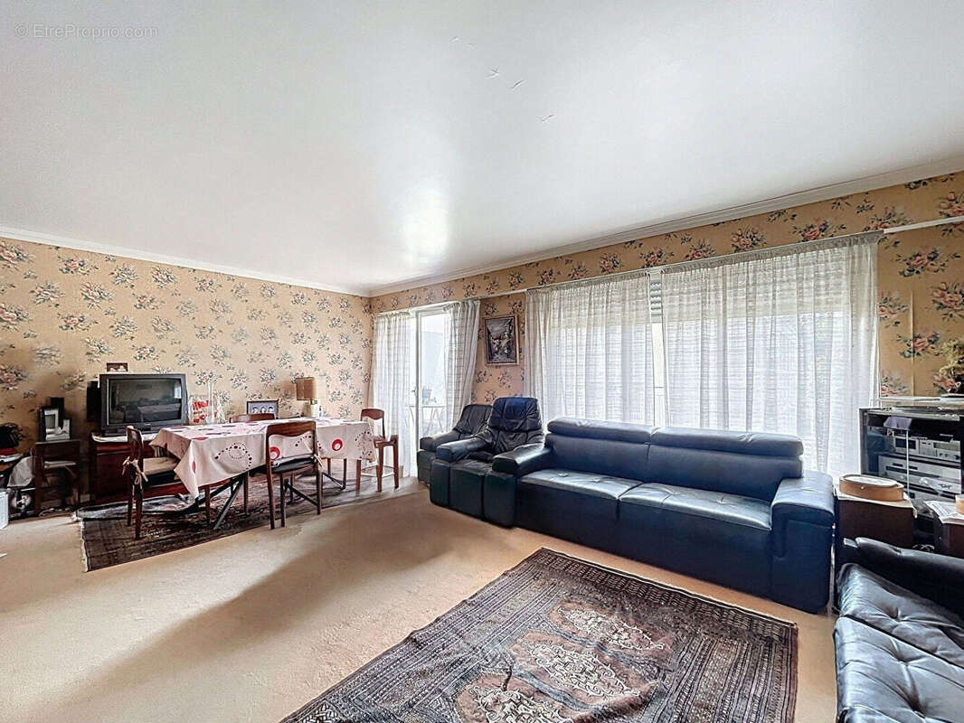 Appartement à CHATILLON