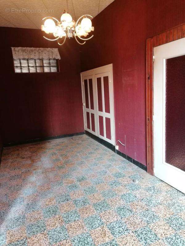 Maison individuelle a la campagne a renover entierement - photo 7