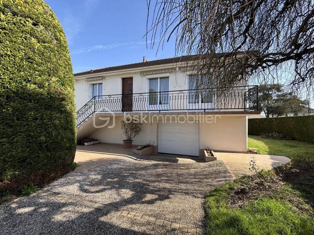 Maison à BALLAN-MIRE