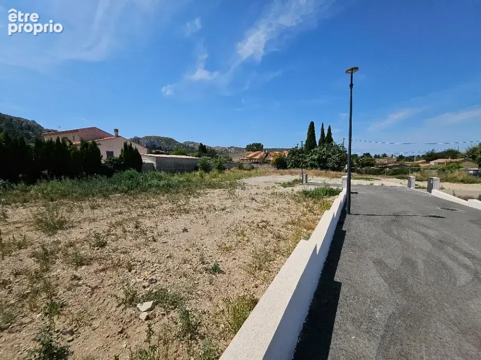 Terrain à LES PENNES-MIRABEAU