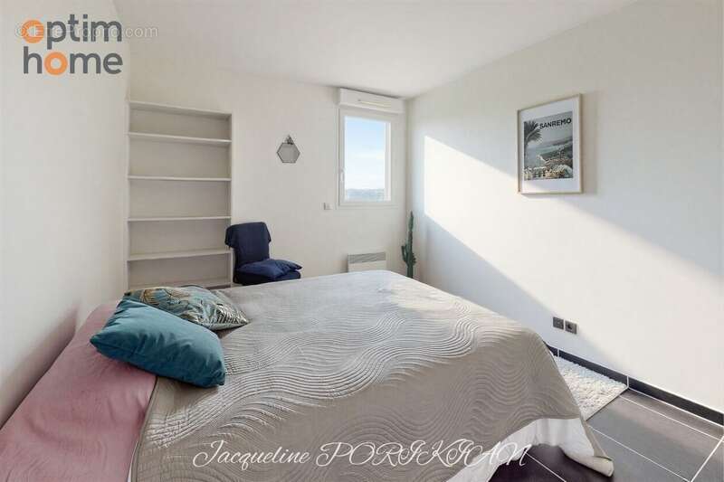 Appartement à MARSEILLE-15E