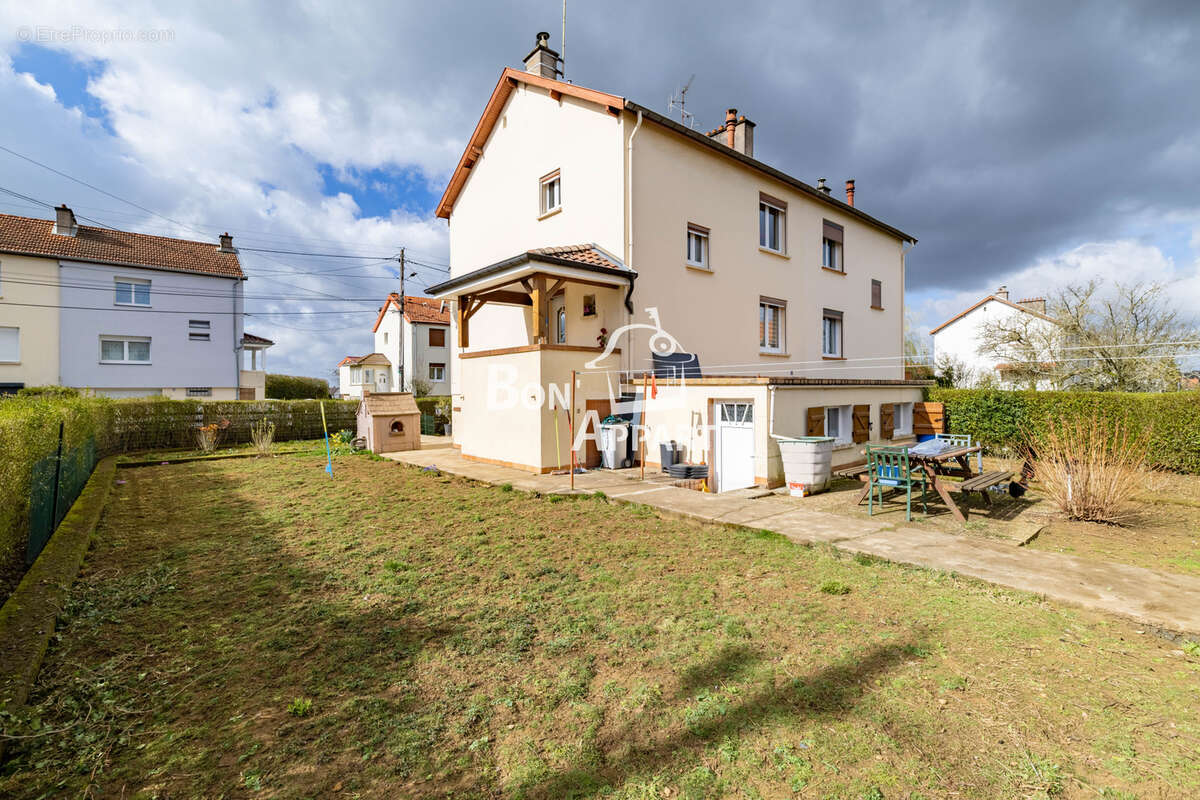 Maison au calme, située à HOMECOURT, 3 chambres, jardin et sous-sol complet - photo 12