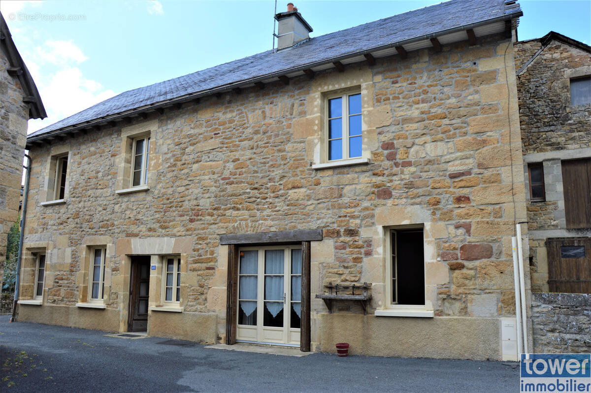 Maison à GABRIAC