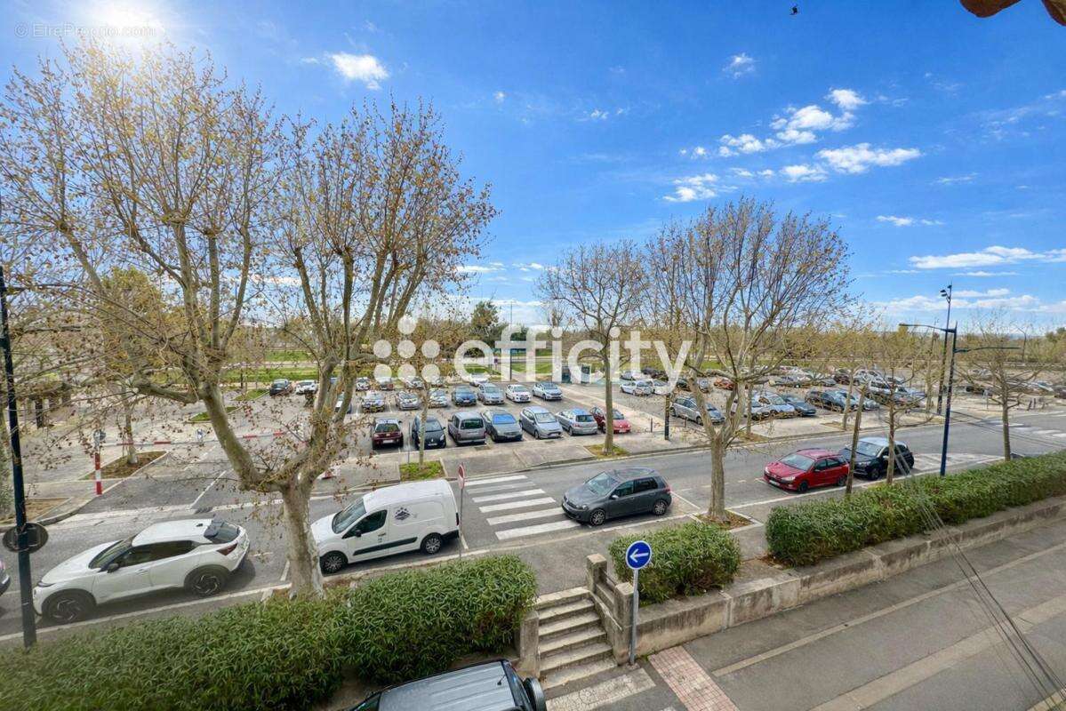 Appartement 260 m² à Berre-L'etang  - photo 22