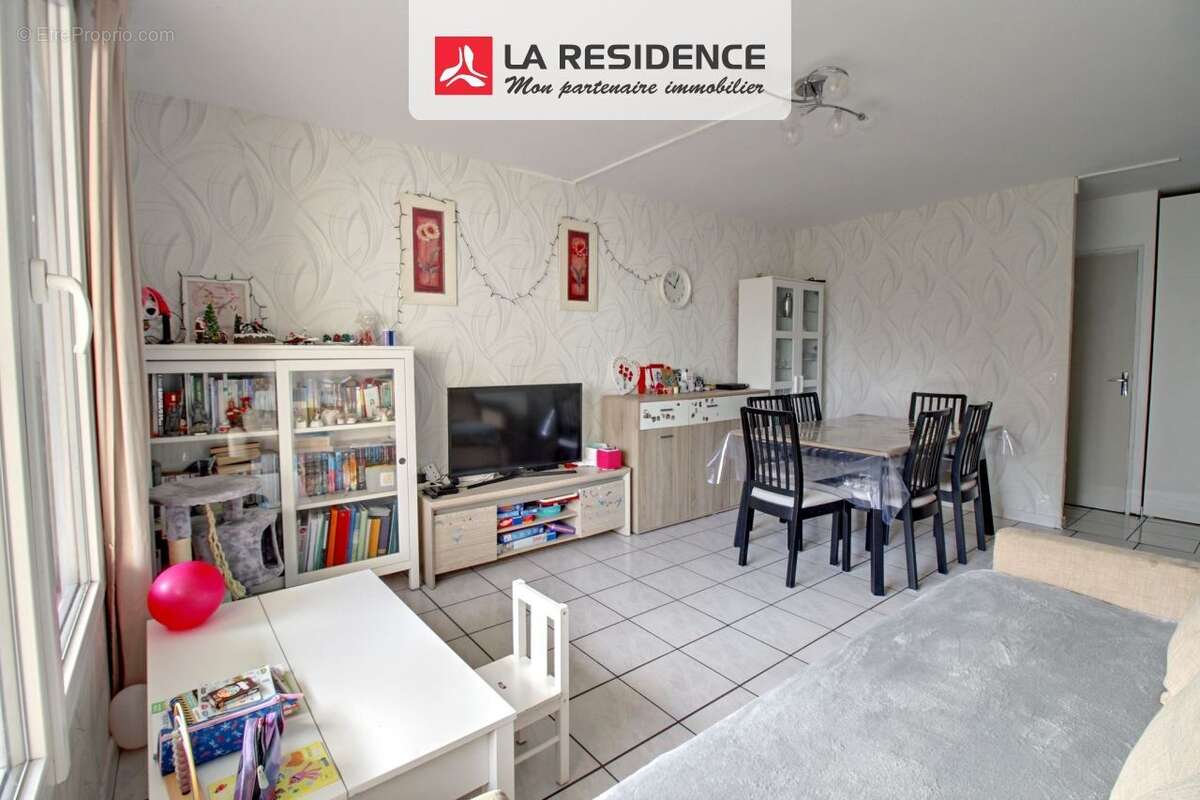 Appartement à ERAGNY
