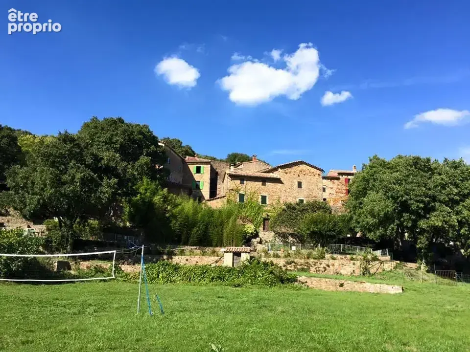 MAS DE 847 m2 sur 20 hectares. - photo 10