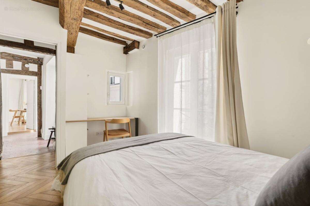 Maison à PARIS-5E