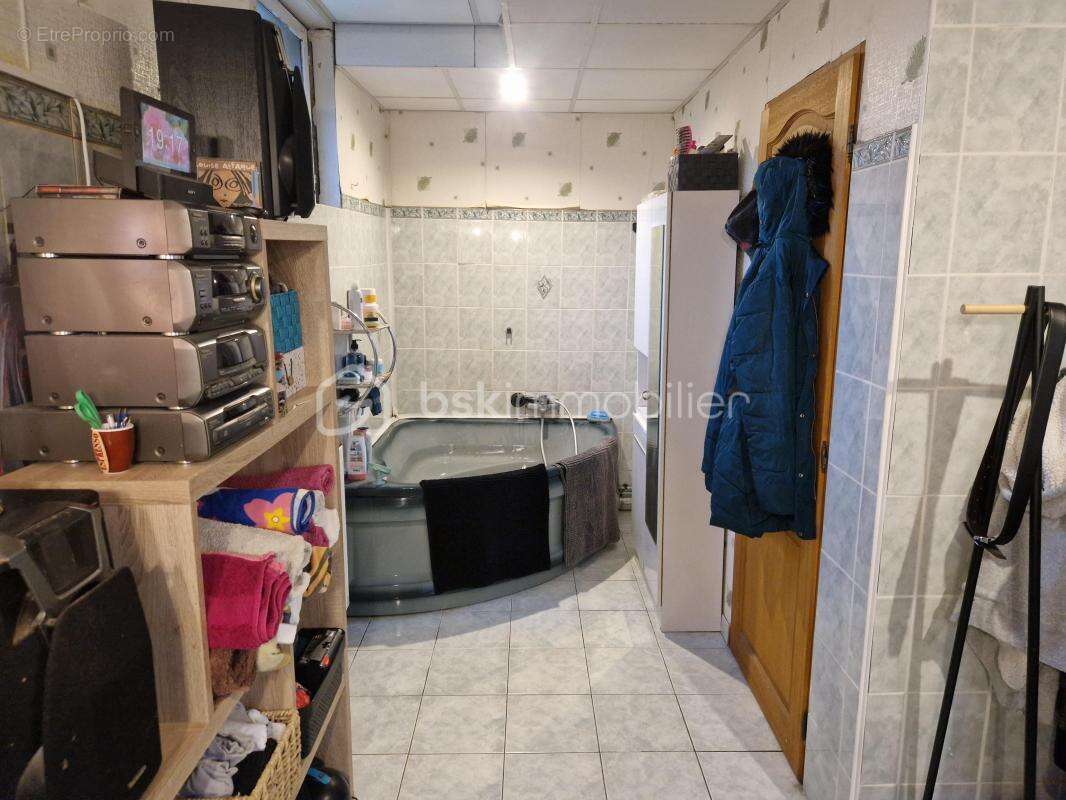 Maison à ESSIGNY-LE-GRAND