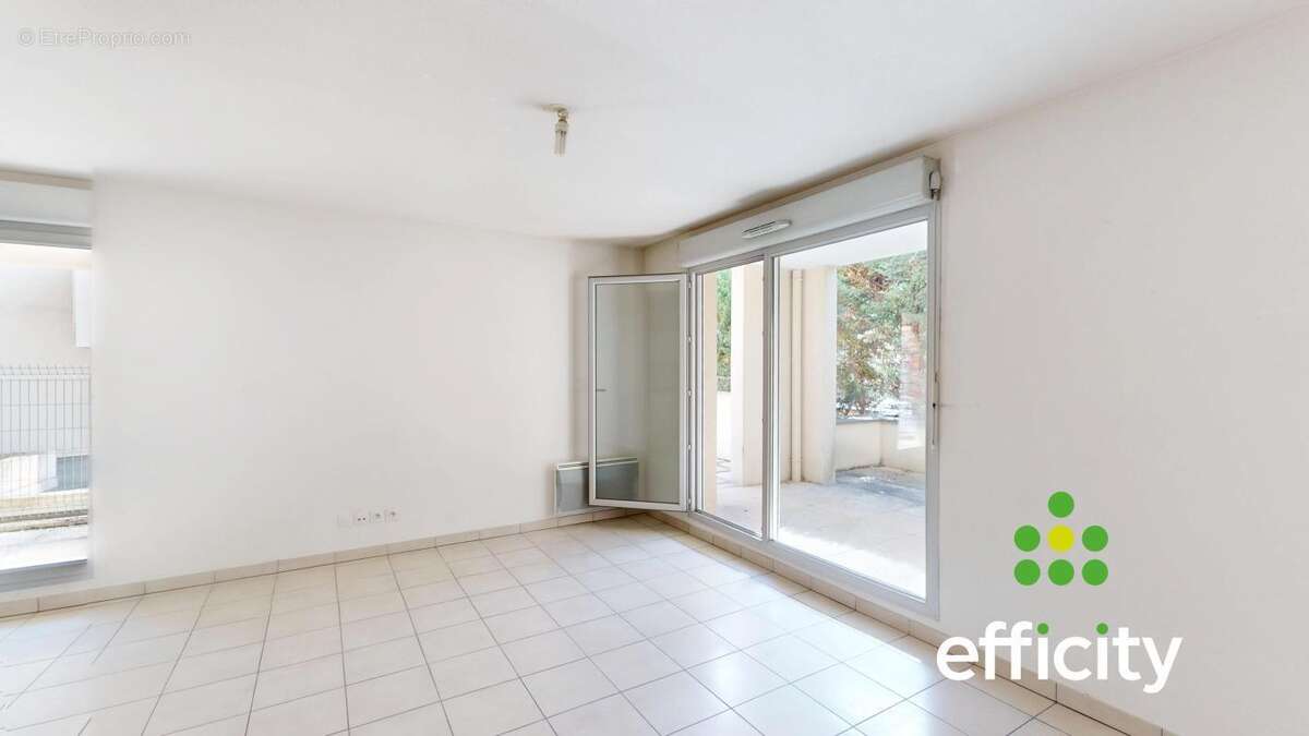 Appartement à OULLINS