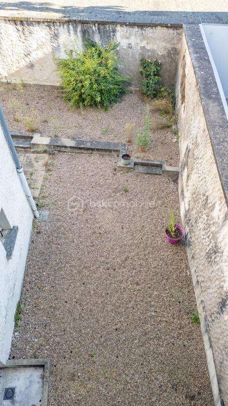 Magnifique appartement 3 pièces, spacieux (88 m²), entièrement rénové dans une résidence sécurisée (avec ascenseur, cour collect - photo 19