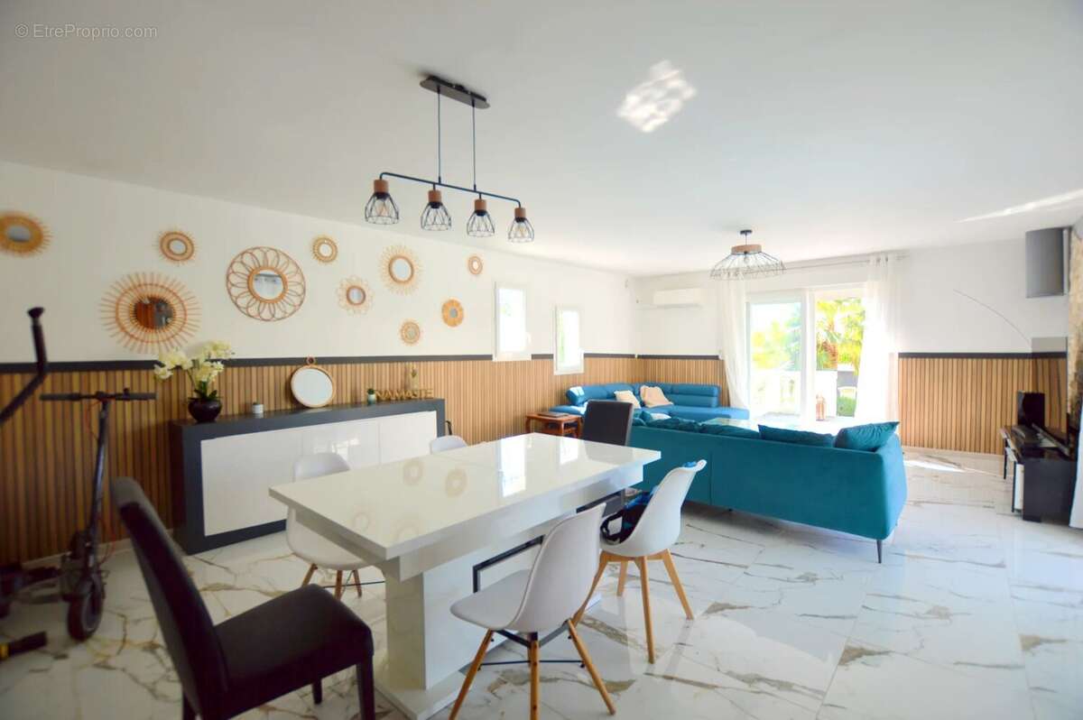 Maison à CASTELNAU-LE-LEZ