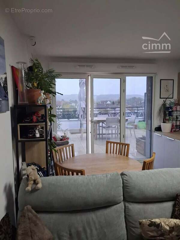 Appartement à ROSNY-SUR-SEINE